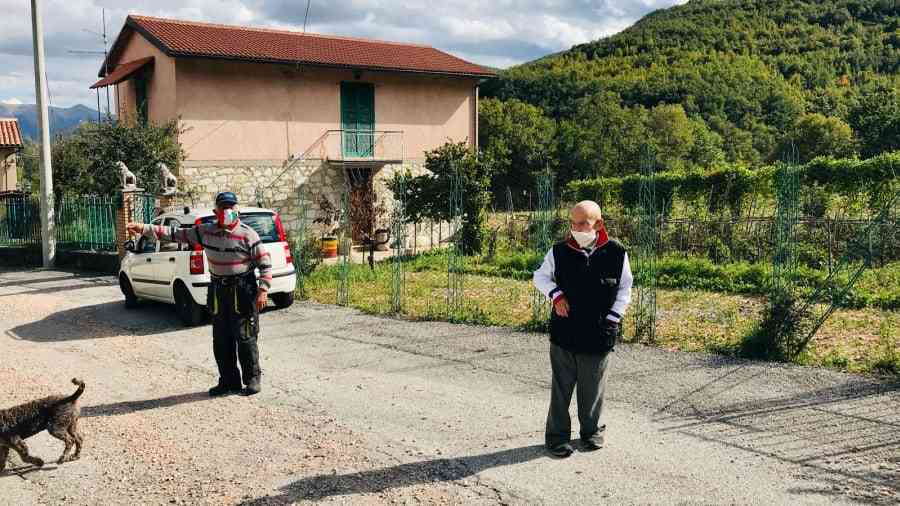 The only 2 residents in Nortosce (Photo courtesy: CNN)